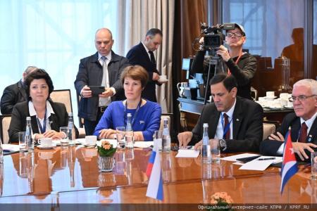 Г.А. Зюганов встретился с парламентской делегацией Республики Кубы во главе с Ласо Эрнандесом