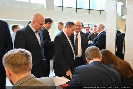 «Программу Победы – в жизнь!». В Подмосковье начал работу VII (октябрьский) Пленум ЦК КПРФ