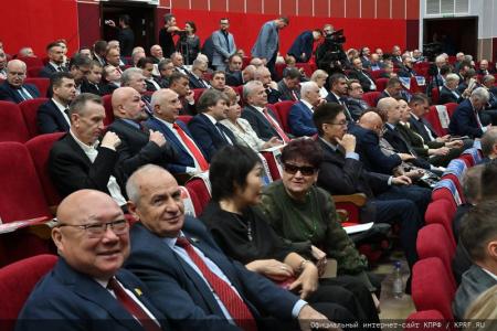 «Программу Победы – в жизнь!». В Подмосковье начал работу VII (октябрьский) Пленум ЦК КПРФ