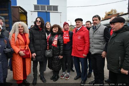 118-й гуманитарный конвой КПРФ ушел на Донбасс