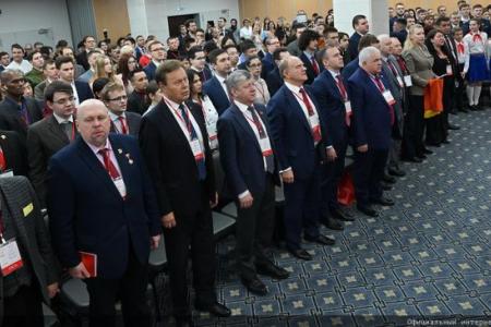 Г.А. Зюганов: «Ленинский Комсомол стал авторитетной организацией. Я горжусь вами!»