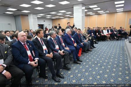 Г.А. Зюганов: «Ленинский Комсомол стал авторитетной организацией. Я горжусь вами!»