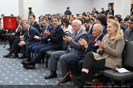 Г.А. Зюганов: «Ленинский Комсомол стал авторитетной организацией. Я горжусь вами!»