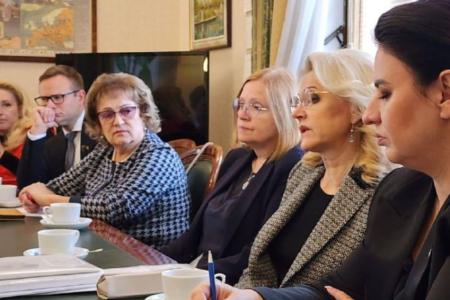 О.Н. Алимова о встрече депутатов фракции КПРФ с заместителем Председателя Правительства РФ Т.А. Голиковой