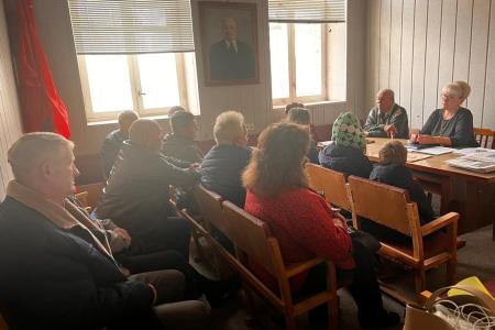 Состоялась рабочая поездка первого секретаря Новгородского обкома КПРФ Ольги Ефимовой в районные партийные отделения