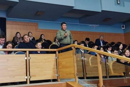 Член фракции КПРФ в Народном Хурале Калмыкии выступил на слушаниях по бюджету