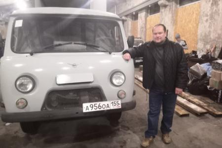 Коммунисты Омской области сопровождают груз для бойцов СВО