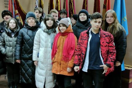 Воронежские школьники вживую прикоснулись к авиастроению, посетив авиационный завод