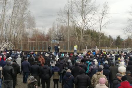 Алтайский край. Мария Прусакова выступила организатором митинга жителей Павловска против нового мусорного полигона