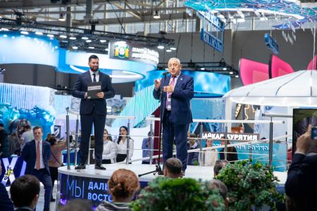 Николай Харитонов: «Ключ к развитию экономики России лежит в Дальневосточном и арктическом регионах!»