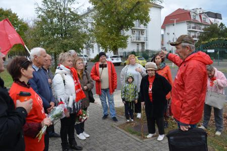 Краснодарский край. Активисты КПРФ и сторонники партии отметили День Великого Октября