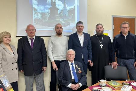Подмосковные коммунисты: «Мы СВОих не бросаем!»