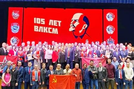 Коммунисты Югры провели торжественные мероприятия в Ханты-Мансийске