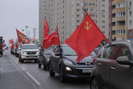 Тамбовские коммунисты отметили годовщину Великого Октября
