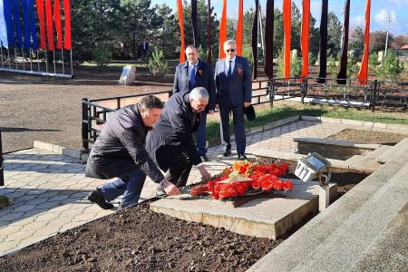 110 лет Родниковскому. Лидер КПРФ Ставрополья Виктор Гончаров принял участие в праздновании Дня села