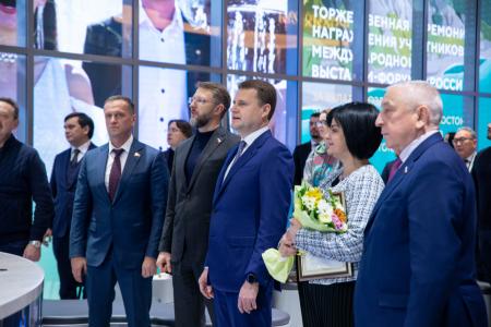 Николай Харитонов: «Ключ к развитию экономики России лежит в Дальневосточном и арктическом регионах!»