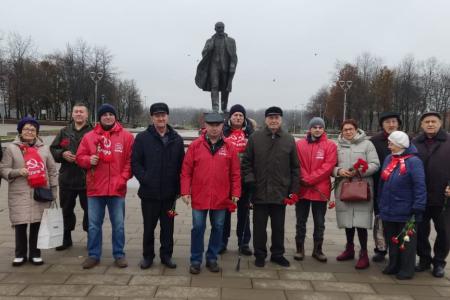 В Ленинградской области отметили годовщину Великого Октября