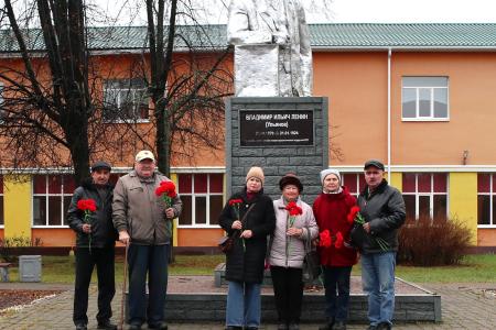 В Ленинградской области отметили годовщину Великого Октября