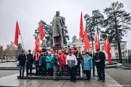 В Ленинградской области отметили годовщину Великого Октября