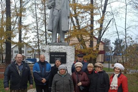 Коммунисты Новгородской области отпраздновали Великий Октябрь