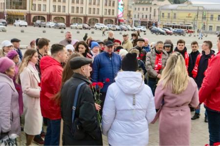 Тульские коммунисты отпраздновали годовщину Великого Октября