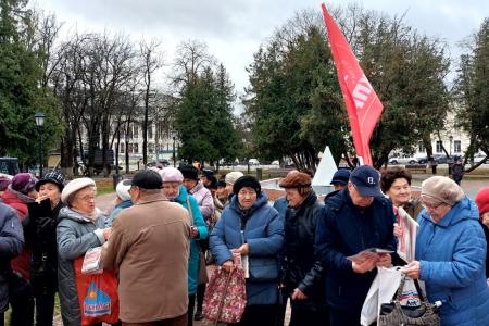 Великий Октябрь в Калуге