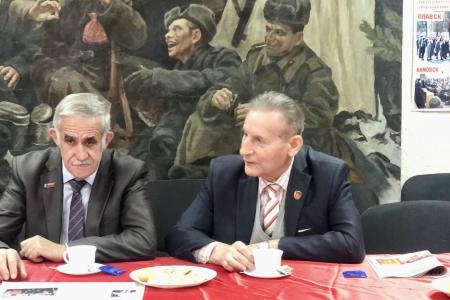 Тульский обком КПРФ вместе с комсомольцами организовали круглый стол на тему: «Коммунисты 21 века»