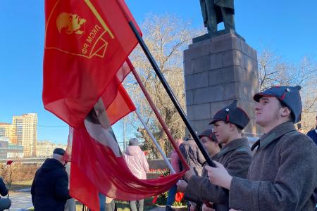 В Омске – праздник вопреки рабочему дню