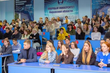 Дмитрий Новиков посетил с рабочим визитом Кировскую область