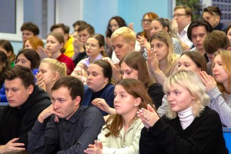 Дмитрий Новиков посетил с рабочим визитом Кировскую область