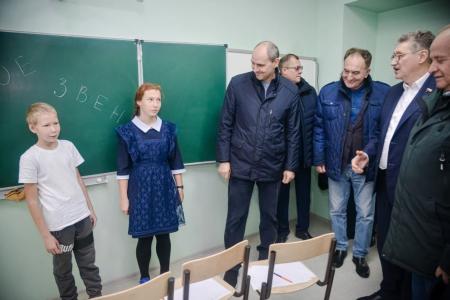 Николай Васильев принял участие в выездном совещании комитета Госдумы по аграрным вопросам в Оренбурге