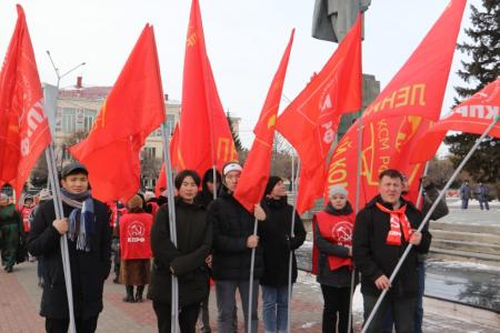 В Туве отметили День Великого Октября