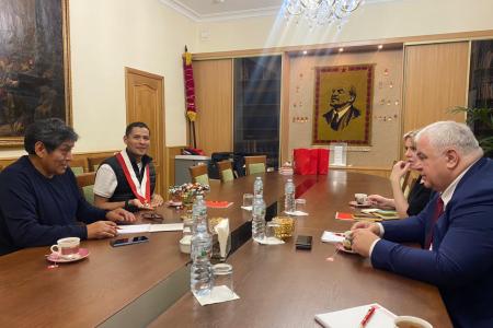 К.К. Тайсаев встретился с депутатом Конгресса Перу от левой партии «Свободная Перу» А.Рейесом Камой