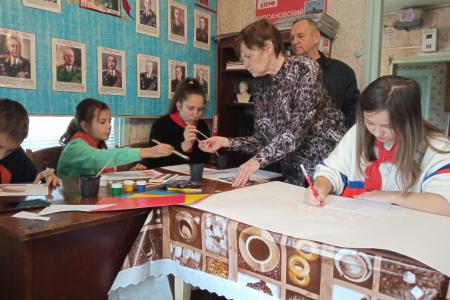 Тамбовская область. В Кирсанове обсудили выпуск стенгазет и плакатов, посвящённых революционной тематике