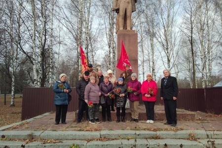 Рязанские коммунисты встретили 106-ю годовщину Великого Октября