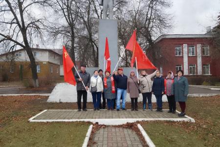 Рязанские коммунисты встретили 106-ю годовщину Великого Октября