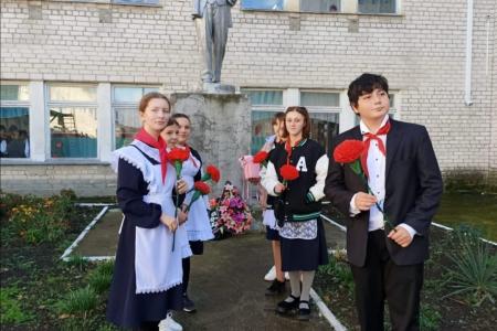 Великий Октябрь – путеводная звезда для коммунистов Карачаево-Черкесии