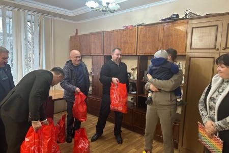 Депутаты Народного Совета от КПРФ Н.О. Сытов, Ю. Я. Якубов и С.А. Акубеков проводят работу в ДНР
