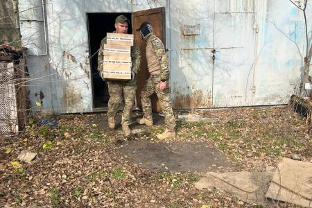 Депутаты Народного Совета от КПРФ Н.О. Сытов, Ю. Я. Якубов и С.А. Акубеков проводят работу в ДНР