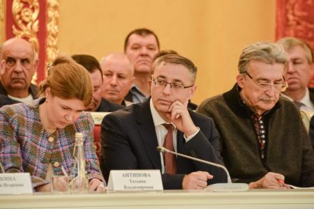 В.И.Кашин провел расширенное заседание комитета на тему: «Устойчивое развитие сельского хозяйства на примере Оренбургской области»