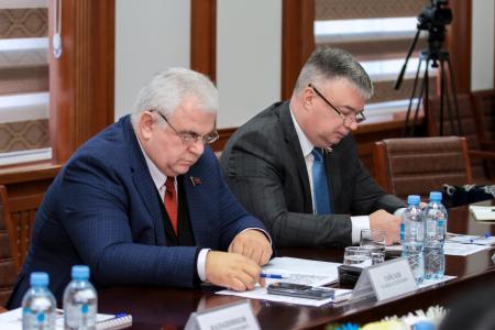 Л.И. Калашников и К.К. Тайсаев продолжили работу в Таджикистане