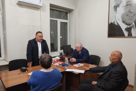 Л.И. Калашников и К.К. Тайсаев прибыли в Кыргызскую Республику