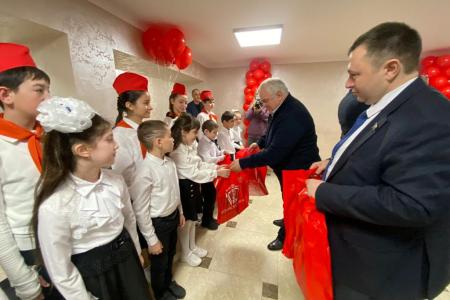 К.К. Тайсаев работает в Карачаево-Черкесской и Кабардино-Балкарской Республиках