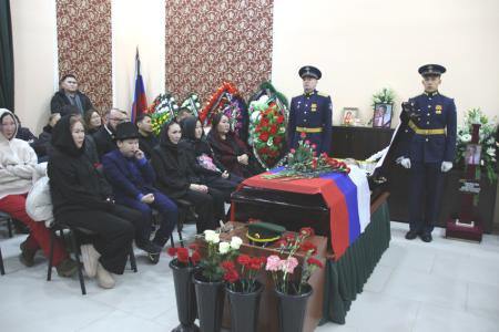 Якутяне простились с коммунистом и ветераном СВО Саввой Михайловым