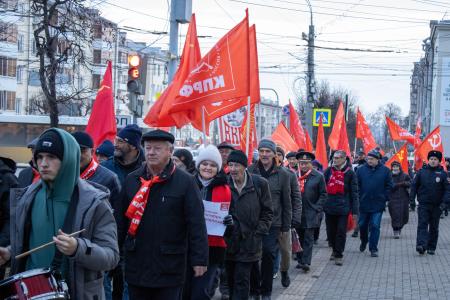 Удмуртия. День Великой октябрьской социалистической революции