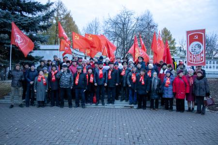 Удмуртия. День Великой октябрьской социалистической революции