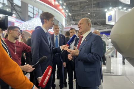 Г.А. Зюганов выступил в Москве на выставке-форуме «Россия» (ВДНХ) в День Ульяновской области