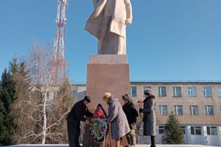В Омске – праздник вопреки рабочему дню