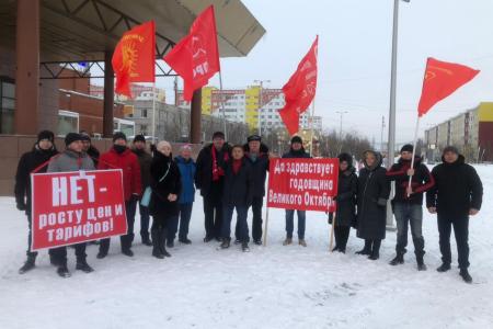 На Ямале прошли митинги в честь 106-ой годовщины Великого Октября