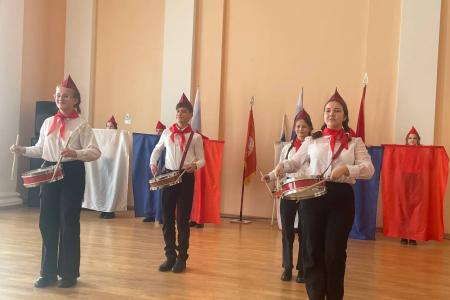 Орловская область. Конкурс знамённых групп и барабанщиков